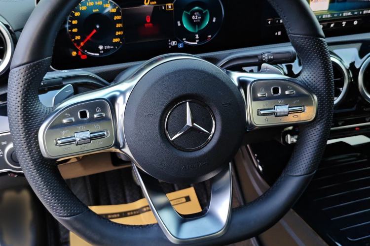 Used Mercedes-Benz A-Class 2019 Restyled A 200 L Sport Sedan Interior 3