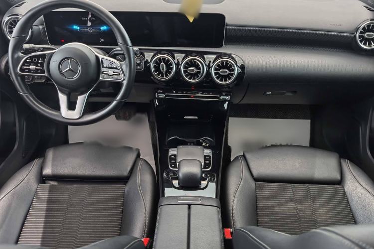 Used Mercedes-Benz A-Class 2019 A 200 Dynamic Edition Interior 3