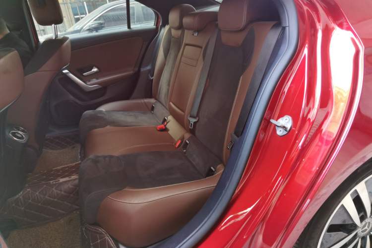 Used Mercedes-Benz A-Class 2019 A 180 L Sport Sedan Interior 4