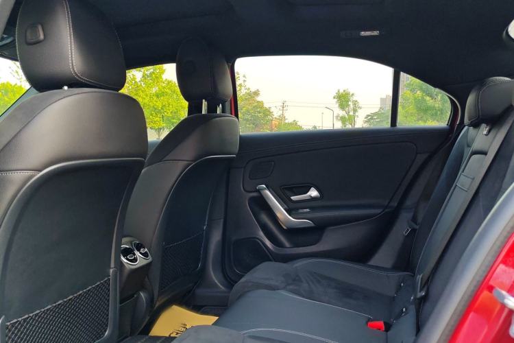 Used Mercedes-Benz A-Class 2019 Restyled A 200 L Sport Sedan Interior 4
