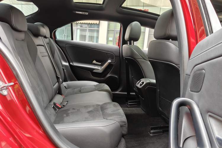Used Mercedes-Benz A-Class 2019 A 180 L Sport Sedan Interior 4