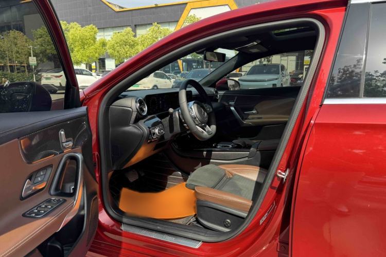 Used Mercedes-Benz A-Class 2019 A 200 L Sport Sedan Interior 4