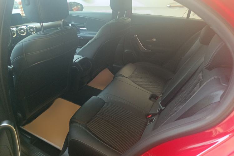 Used Mercedes-Benz A-Class 2019 A 200 Dynamic Edition Interior 6