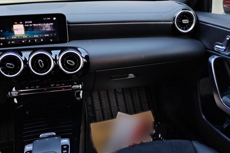 Used Mercedes-Benz A-Class 2019 Restyled A 200 L Sport Sedan Interior 6