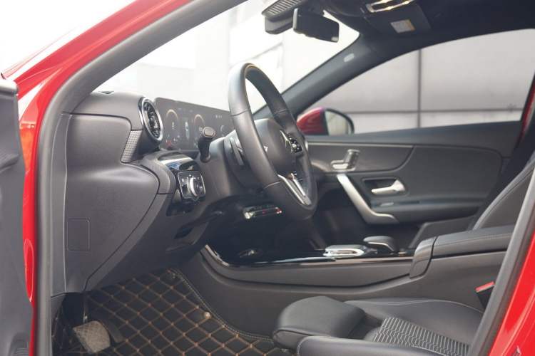 Used Mercedes-Benz A-Class 2019 A 200 Fashion Model Interior 7