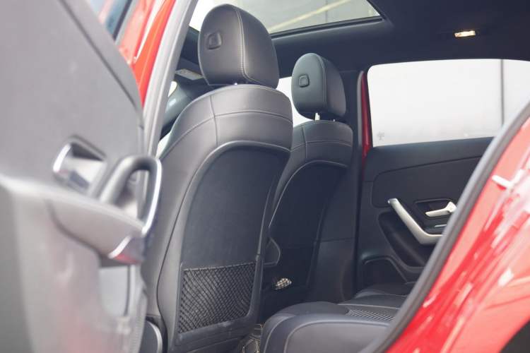 Used Mercedes-Benz A-Class 2019 A 200 Fashion Model Interior 8