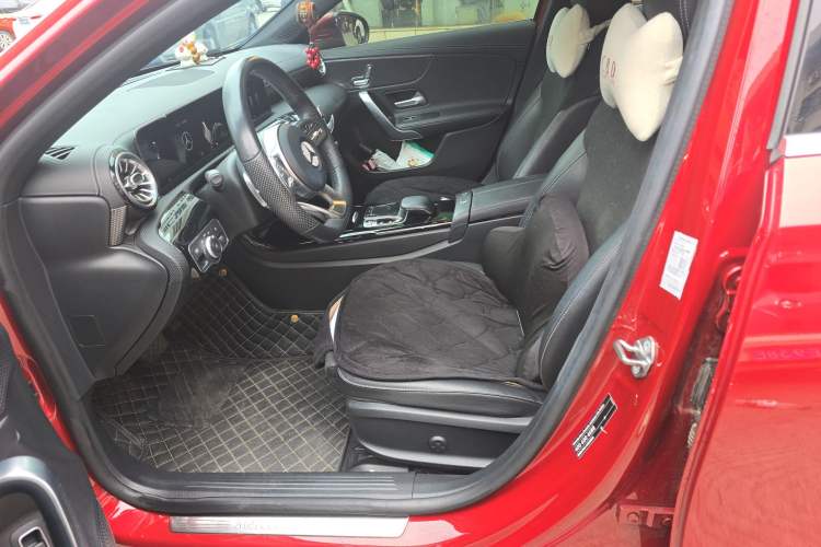 Used Mercedes-Benz A-Class 2019 A 200 L Sport Sedan Left Front Seat