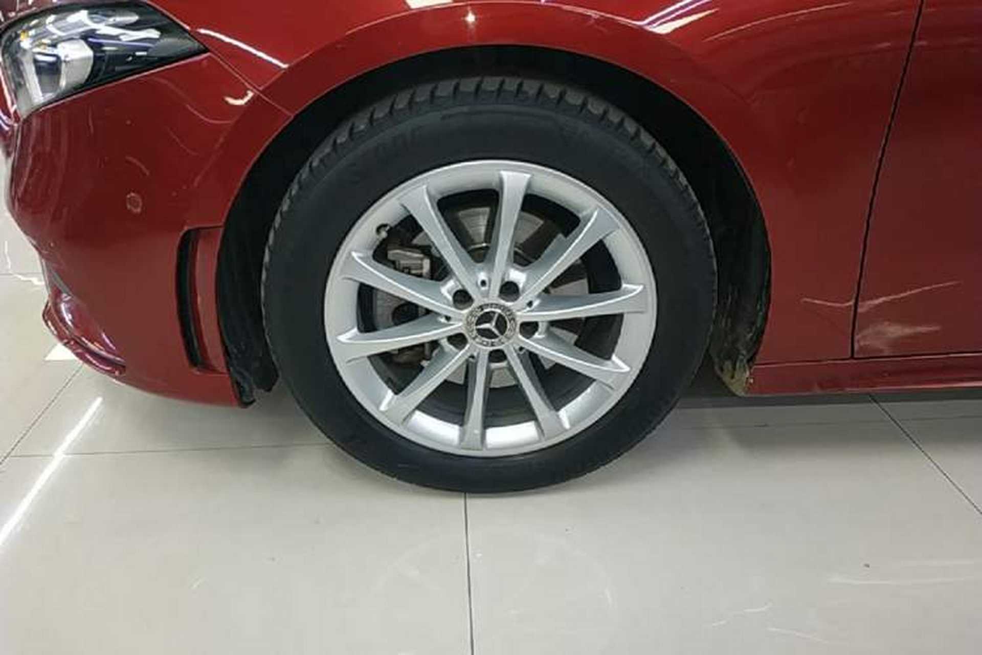 Used Mercedes-Benz A-Class 2019 A 200 L Sport Sedan Left Front Wheel Hub