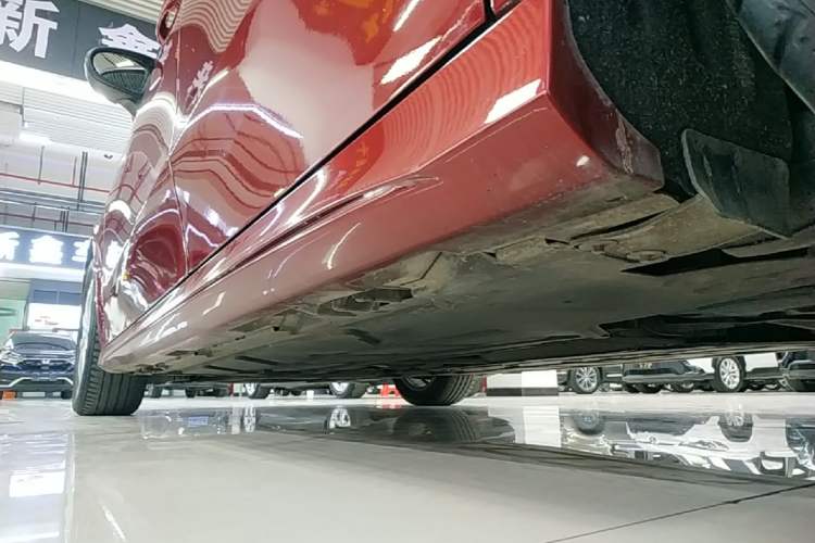 Used Mercedes-Benz A-Class 2019 A 200 L Sport Sedan Left Side Sill