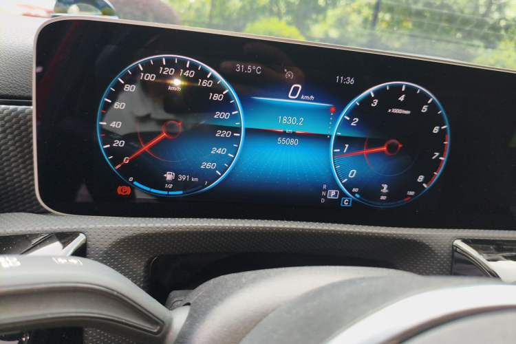 Used Mercedes-Benz A-Class 2019 A 200 Dynamic Edition Odometer Close Up