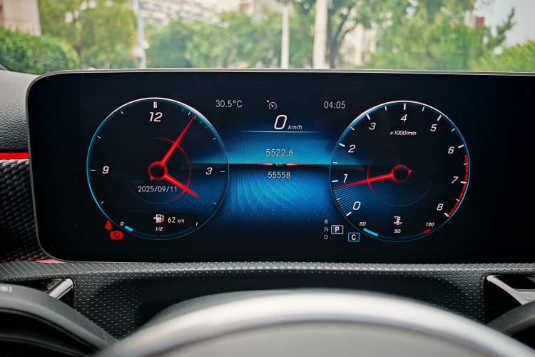 Used Mercedes-Benz A-Class 2019 A 200 Dynamic Edition Odometer Close Up