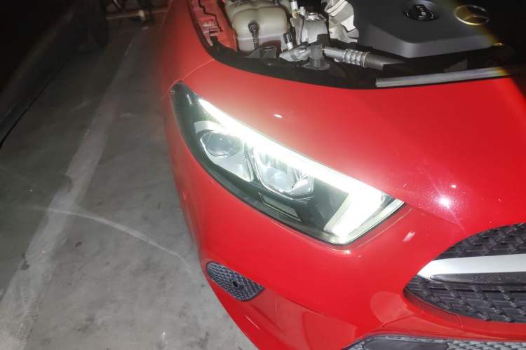 Used Mercedes-Benz A-Class 2019 A 200 Dynamic Edition Right Front Headlight