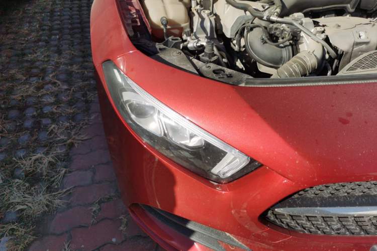 Used Mercedes-Benz A-Class 2019 A 220 L 4MATIC Sport Sedan Right Front Headlight