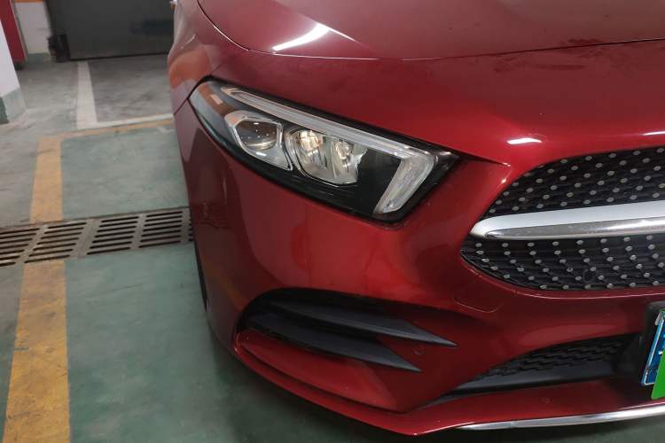 Used Mercedes-Benz A-Class 2019 A 200 L Sport Sedan Right Front Headlight