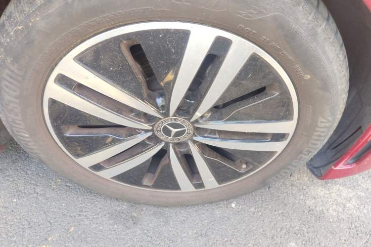 Used Mercedes-Benz A-Class 2019 A 180 L Sport Sedan Right Front Wheel Hub