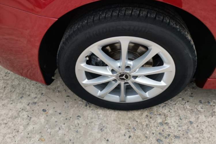 Used Mercedes-Benz A-Class 2019 A 200 L Sport Sedan Right Rear Wheel Hub