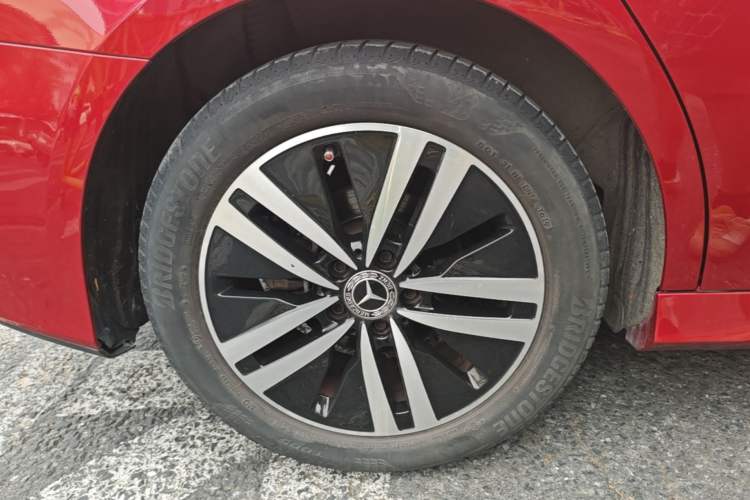 Used Mercedes-Benz A-Class 2019 A 180 L Sport Sedan Right Rear Wheel Hub