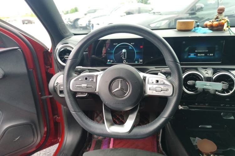 Used Mercedes-Benz A-Class 2019 Restyled A 180 L Sport Sedan Steering Wheel