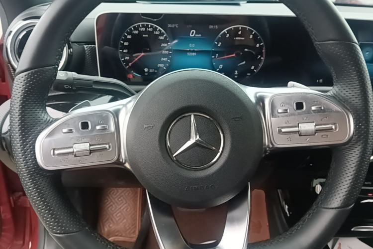 Used Mercedes-Benz A-Class 2019 Revised A 200 L Steering Wheel