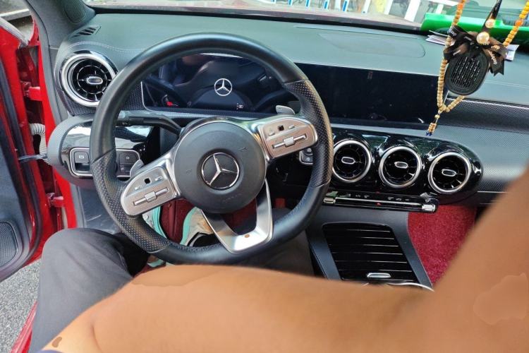 Used Mercedes-Benz A-Class 2019 A 200 L Sport Sedan Steering Wheel
