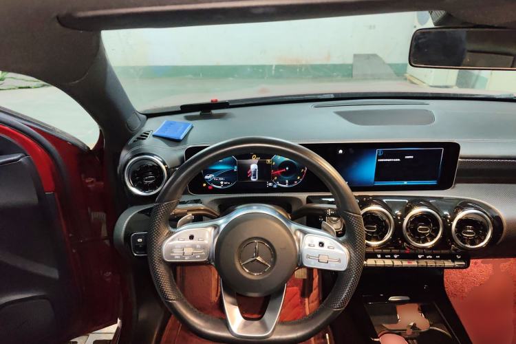 Used Mercedes-Benz A-Class 2019 A 200 L Sport Sedan Steering Wheel