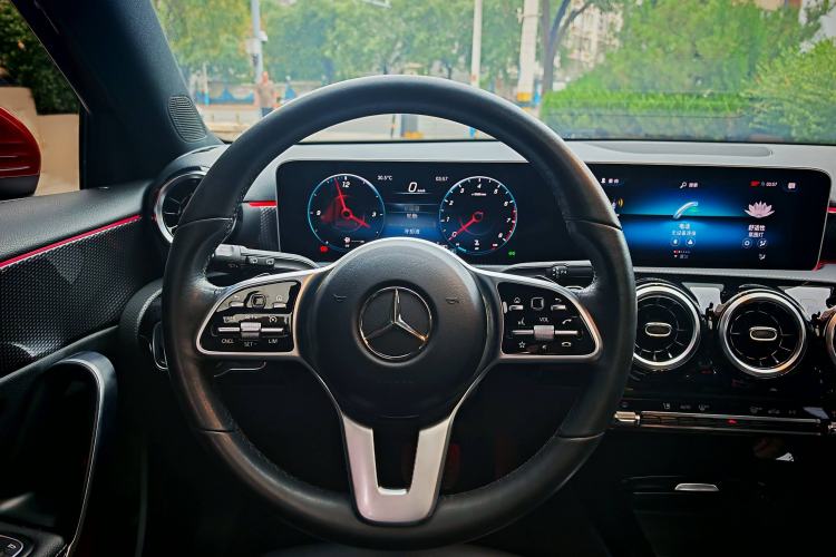 Used Mercedes-Benz A-Class 2019 A 200 Dynamic Edition Steering Wheel