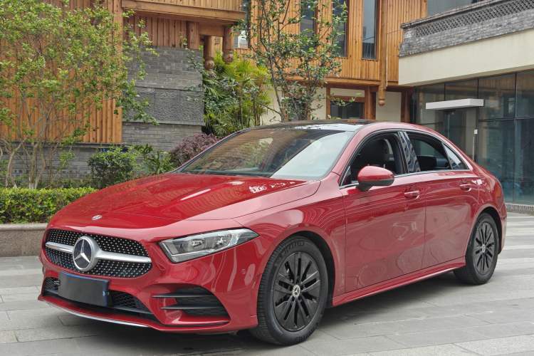 Used Mercedes-Benz A-Class 2019 A 180 L Sport Sedan Guazi used car, China used car export, Used car for sale, Used  cars, Cheapest cars for sale
