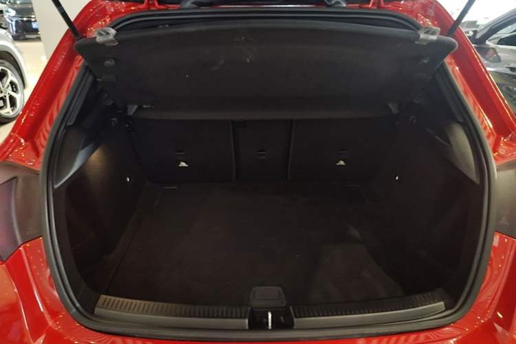Used Mercedes-Benz A-Class 2019 A 200 Dynamic Edition Trunk