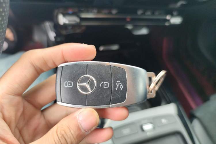 Used Mercedes-Benz A-Class 2019 Restyled A 180 L Sport Sedan Vehicle Key