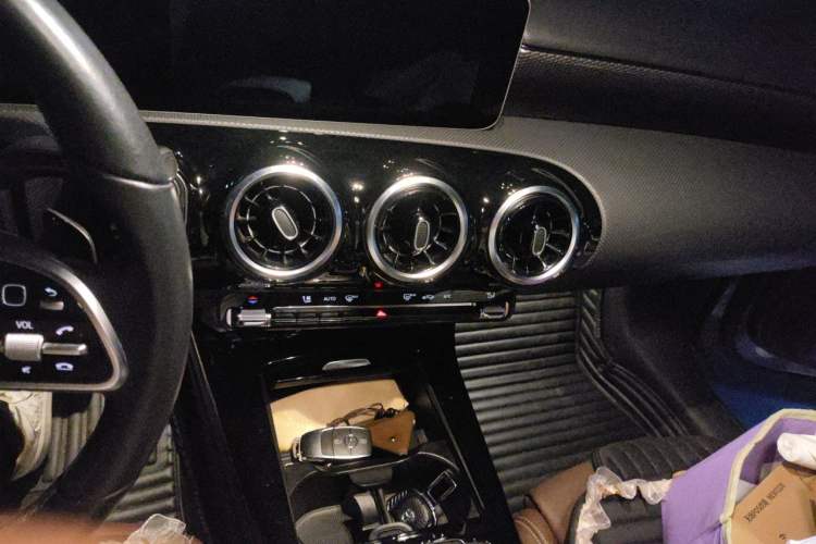 Used Mercedes-Benz A-Class  Audio And AC Panel