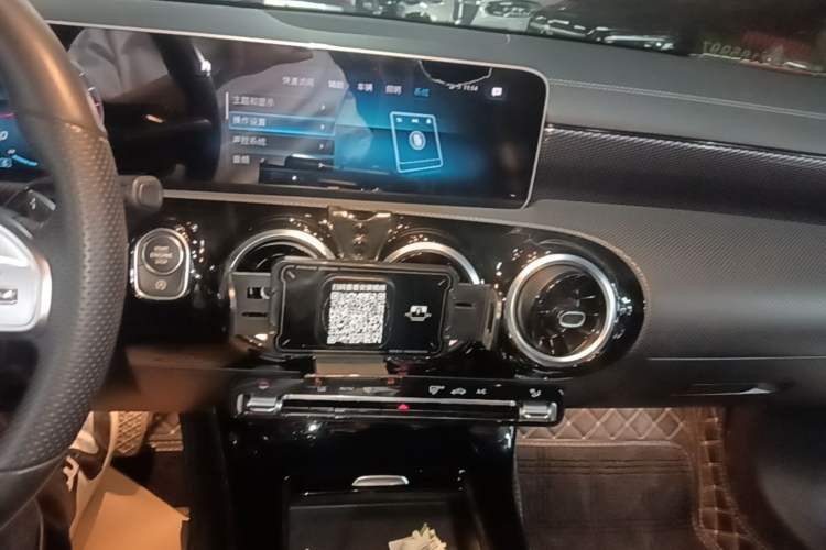 Used Mercedes-Benz A-Class 2019 A 200 L Sport Sedan Audio And AC Panel