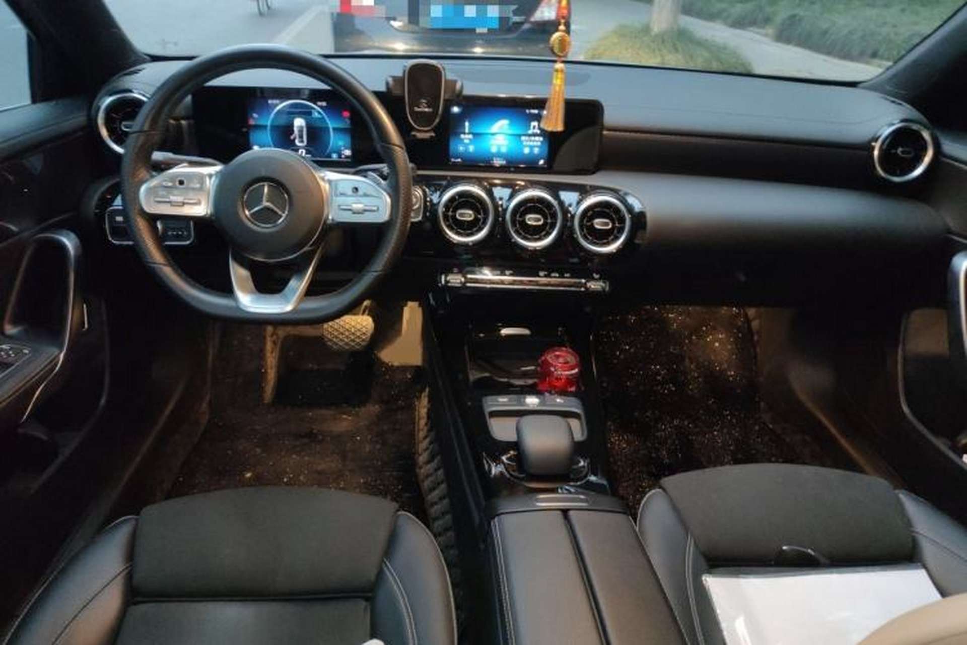 Used Mercedes-Benz A-Class 2019 A 180 L Sport Sedan Center Console