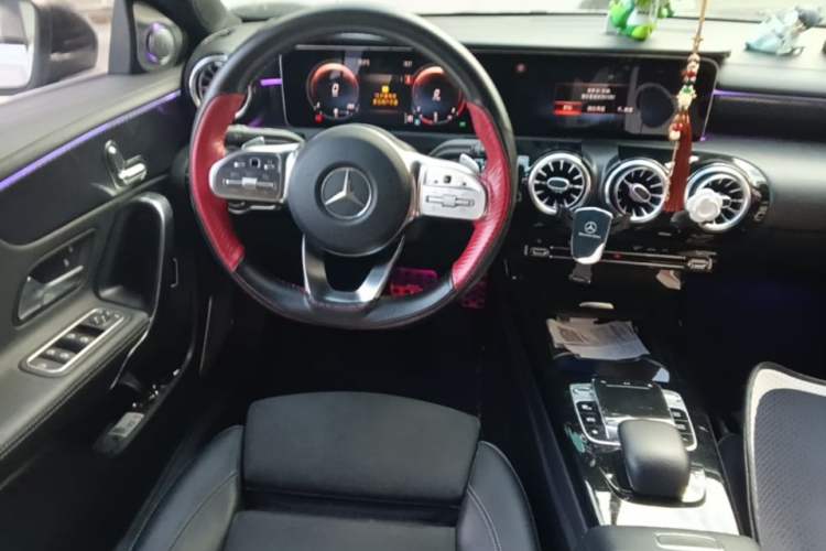 Used Mercedes-Benz A-Class 2019 A 200 L Sport Sedan Center Console