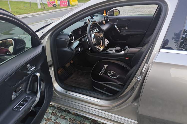 Used Mercedes-Benz A-Class 2019 A 200 L Sport Sedan Driver Seat
