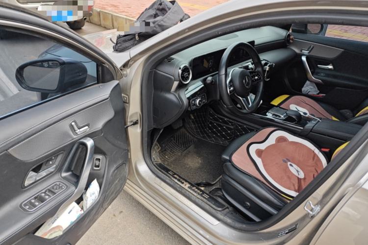Used Mercedes-Benz A-Class 2019 A 200 L Driver Seat