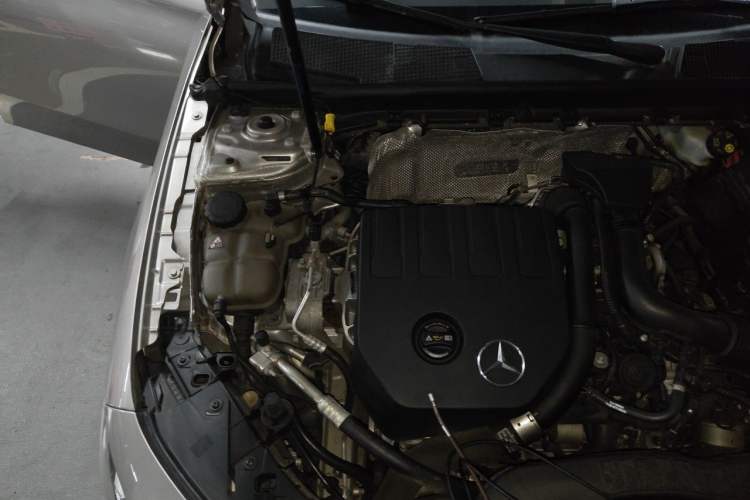 Used Mercedes-Benz A-Class 2019 A 200 L Sport Sedan Engine Bay Right