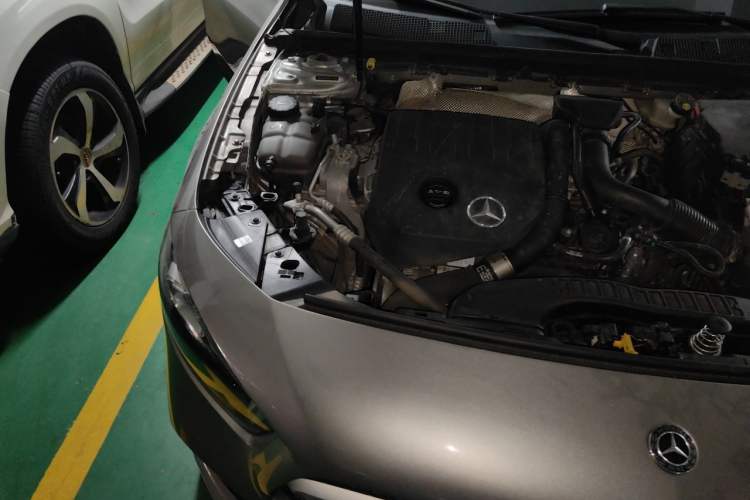 Used Mercedes-Benz A-Class 2019 A 200 L Sport Sedan Engine Bay Right