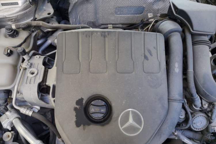 Used Mercedes-Benz A-Class 2019 A 200 L Sport Sedan Engine Bay Right