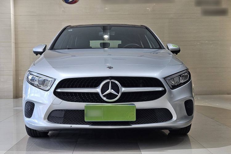 Used Mercedes-Benz A-Class 2019 A 200 Dynamic Edition Exterior 4