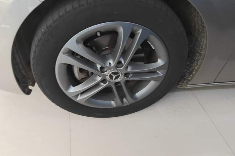 Used Mercedes-Benz A-Class 2019 A 200 Dynamic Edition Exterior 4