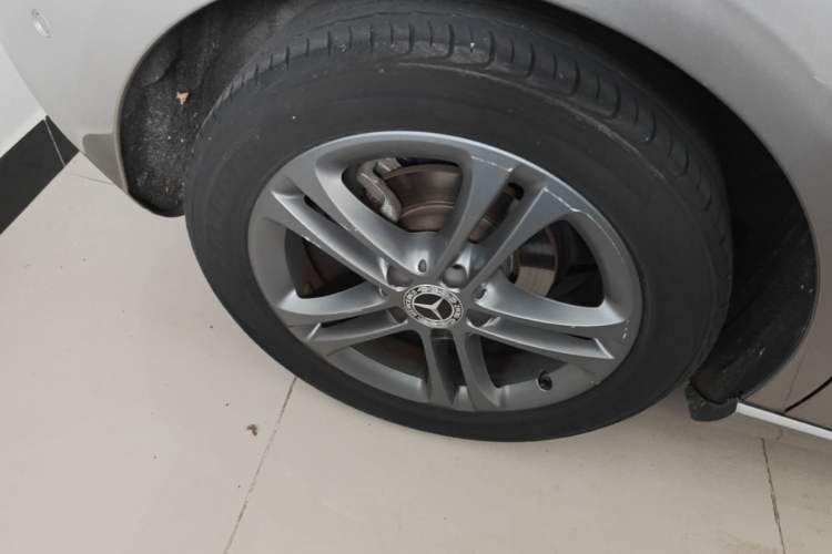 Used Mercedes-Benz A-Class 2019 A 200 Dynamic Edition Exterior 5