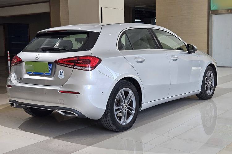 Used Mercedes-Benz A-Class 2019 A 200 Dynamic Edition Exterior 7