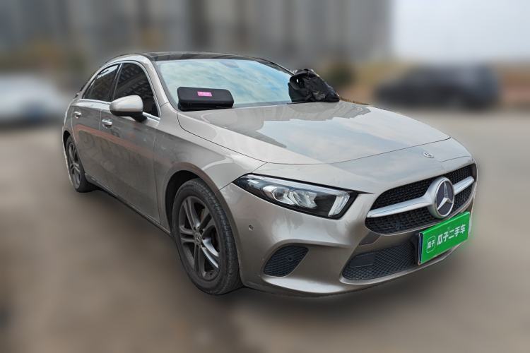 Used Mercedes-Benz A-Class 2019 A 200 L Front Right 45 Deg