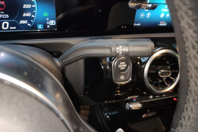 Used Mercedes-Benz A-Class 2019 A 180 L Sport Sedan Gear Lever