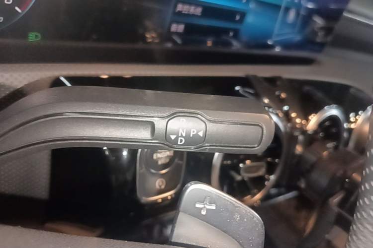 Used Mercedes-Benz A-Class 2019 A 200 L Sport Sedan Gear Lever