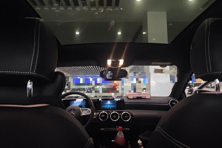 Used Mercedes-Benz A-Class 2019 A 180 L Sport Sedan Headliner