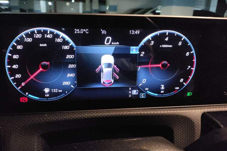 Used Mercedes-Benz A-Class  Instrument Cluster