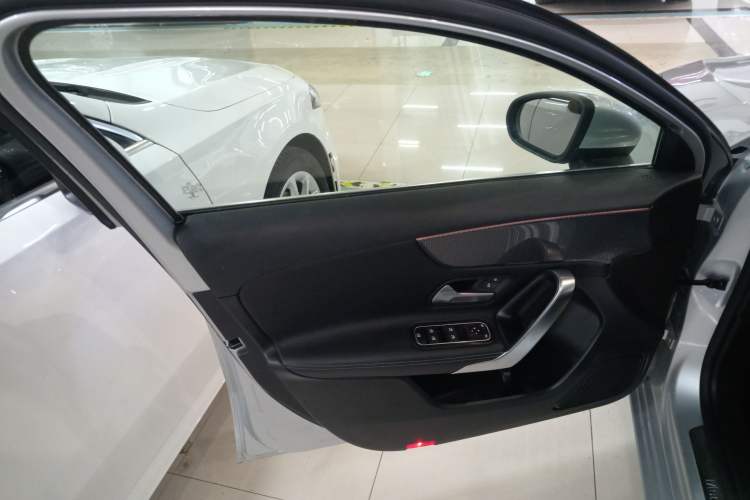 Used Mercedes-Benz A-Class 2019 A 200 Dynamic Edition Left Front Door Interior