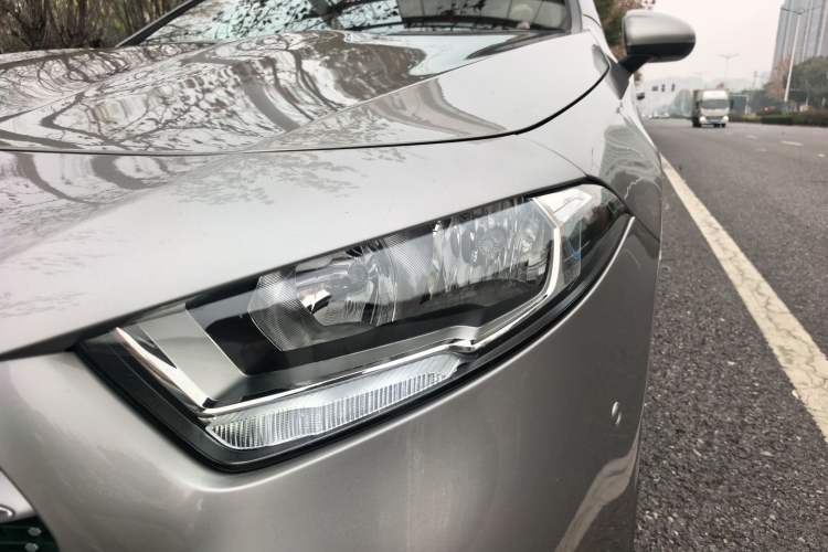 Used Mercedes-Benz A-Class 2019 A 180 L Sport Sedan Left Front Headlight