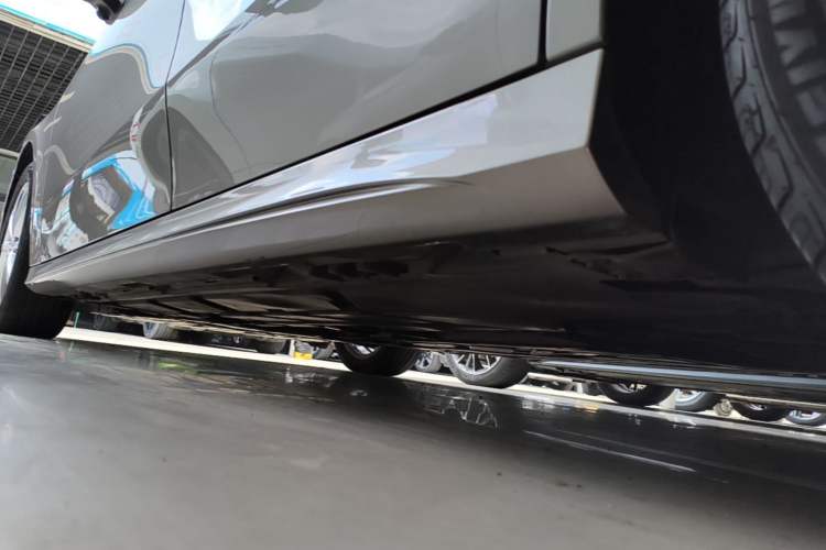 Used Mercedes-Benz A-Class 2019 A 200 L Sport Sedan Left Side Sill